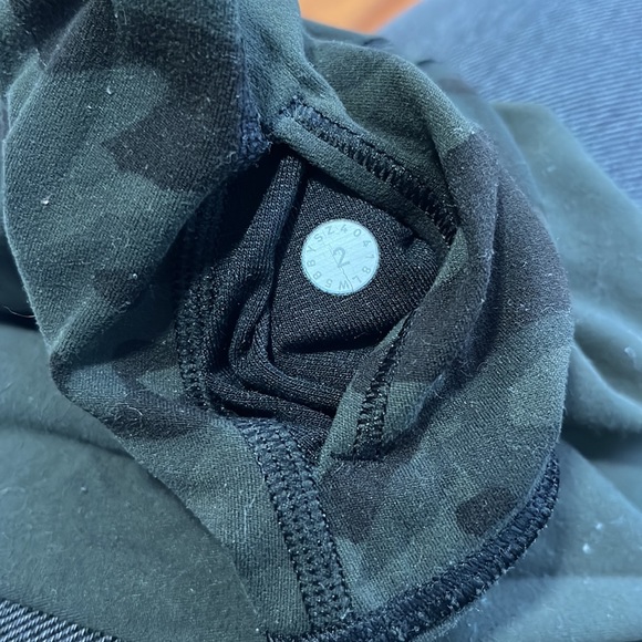 Lululemon Align Pant 28” Incognito Camo Multi Gator Green Size 2 - Picture 8 of 10